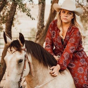 Meet your Posher, Ivy